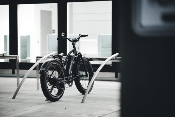 Guide d’achat fatbike électrique 2026 pour choisir un modèle adapté à la ville, aux balades et aux longues distances