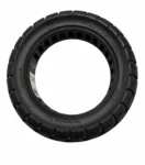 Pneu plein noir 10 × 2,75 anti-crevaison pour trottinette électrique, présenté de face sur fond blanc.