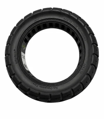 Pneu plein noir 10 × 2,75 anti-crevaison pour trottinette électrique, présenté de face sur fond blanc.